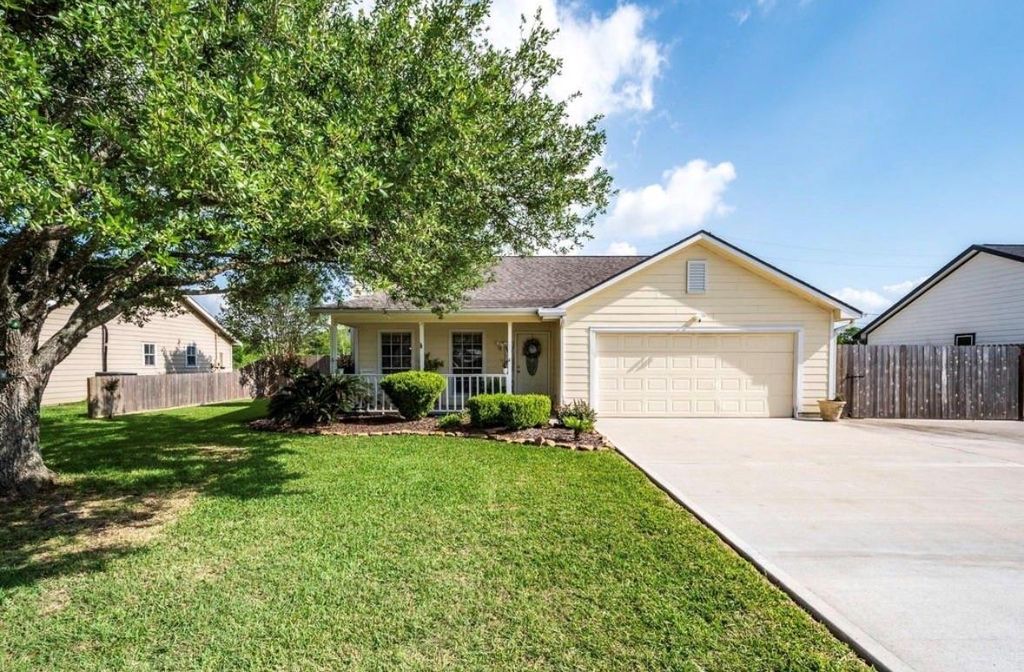 1311 Alpha Lane, Crosby, TX 77532