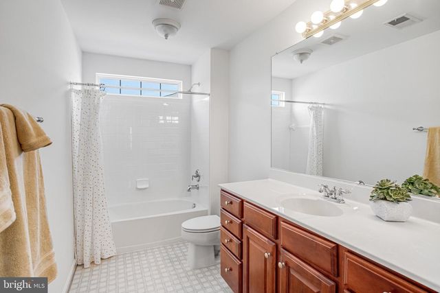 3749 RUSSETT MAPLE CT, Dumfries, VA 22025