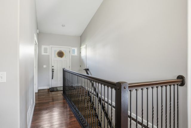4 FRONTIER Court, Leclaire, IA 52753