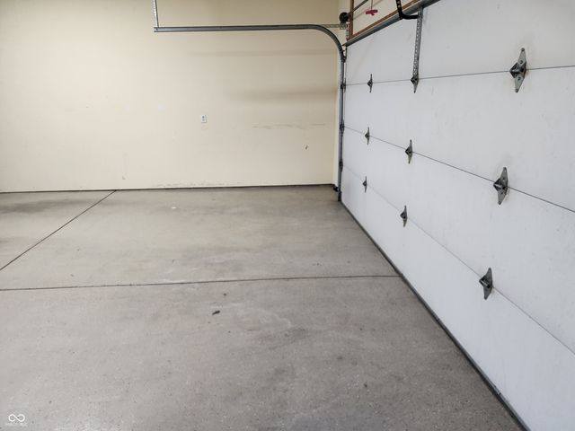 7215 Lockford Walk N, Avon, IN 46123