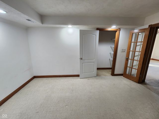 7215 Lockford Walk N, Avon, IN 46123