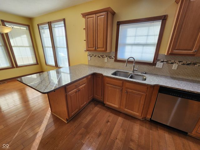 7215 Lockford Walk N, Avon, IN 46123