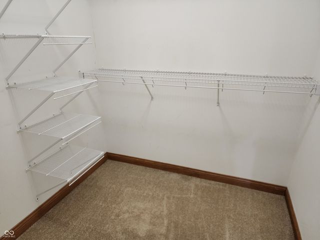 7215 Lockford Walk N, Avon, IN 46123