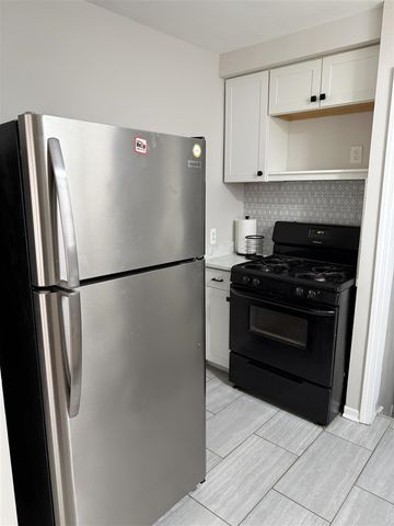 20202 Washtenaw Street, Harper Woods, MI 48225