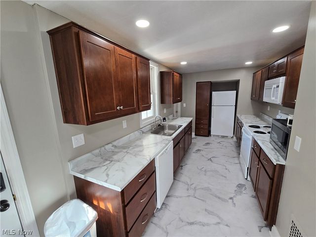 708 N Bever Street, Wooster, OH 44691