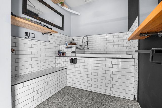 101 Watch Hill Lane, Newport, KY 41071