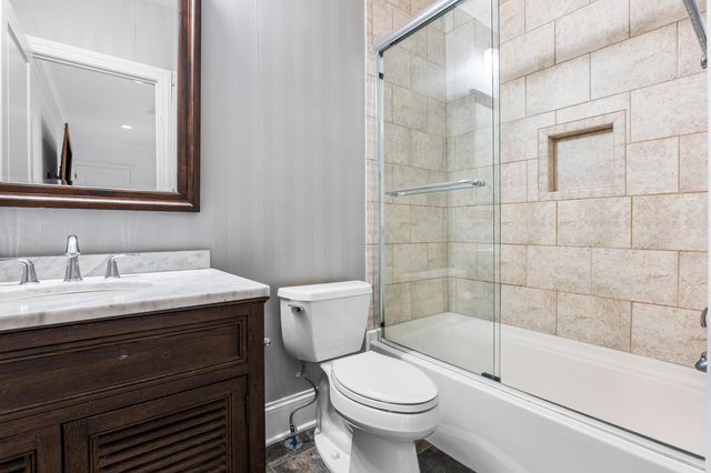 101 Watch Hill Lane, Newport, KY 41071