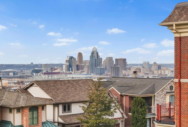 101 Watch Hill Lane, Newport, KY 41071