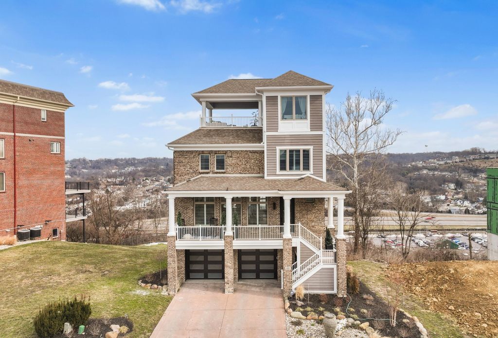 101 Watch Hill Lane, Newport, KY 41071