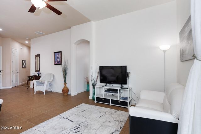 846 N PUEBLO Drive 119, Casa Grande, AZ 85122