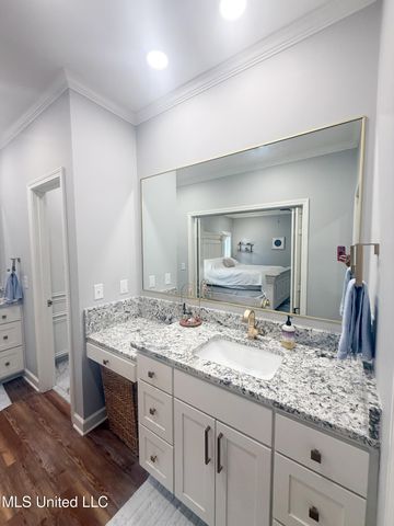 11 Moss Forest Circle, Jackson, MS 39211