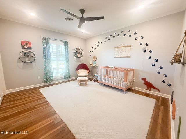 11 Moss Forest Circle, Jackson, MS 39211