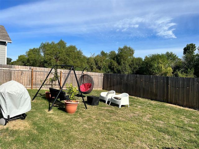 2308 Nightview DR, Pflugerville, TX 78660