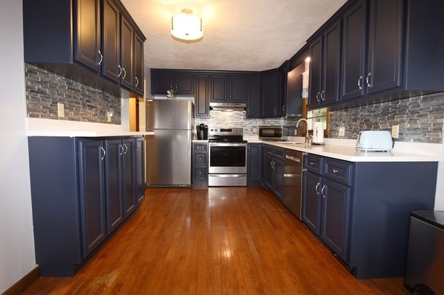 16 Arrow Drive, Whitman, MA 02341
