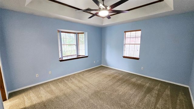 2516 Ridgewood Drive, Moore, OK 73160