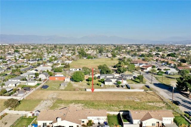 17562 Court, Fontana, CA 92336