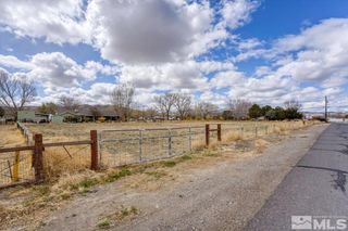 1671 Vista Moon, Fernley, NV 89408