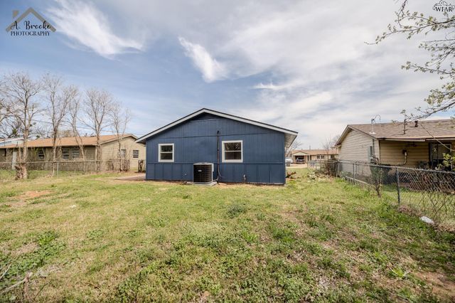 1512 GRAYFOX PLACE, Wichita Falls, TX 76306