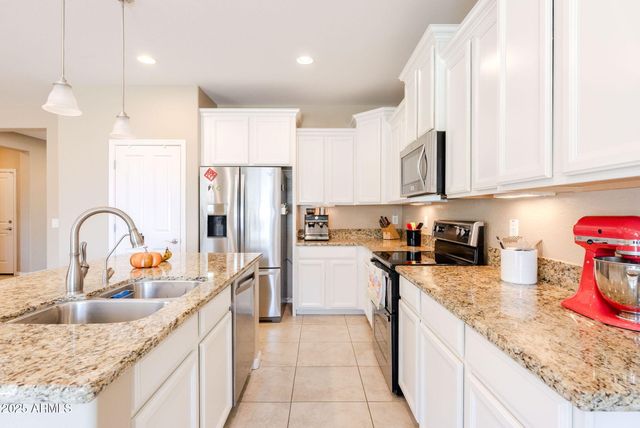 4557 W SOUTH BUTTE Road, San Tan Valley, AZ 85144