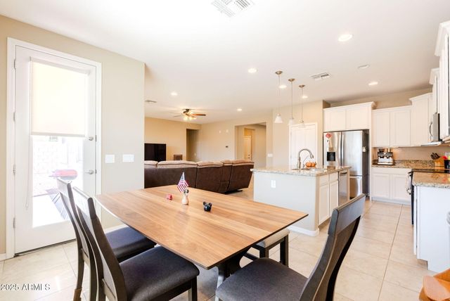 4557 W SOUTH BUTTE Road, San Tan Valley, AZ 85144