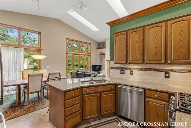 4557 Penny Lane, Wyoming, MI 49418