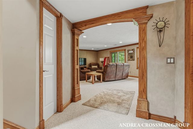 4557 Penny Lane, Wyoming, MI 49418