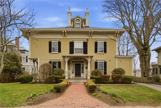 28 Kay Street 3, Newport, RI 02840