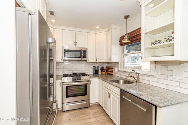 3236 Osborn Terrace, Toms River, NJ 08753