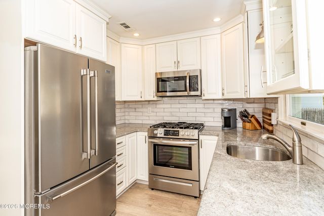 3236 Osborn Terrace, Toms River, NJ 08753