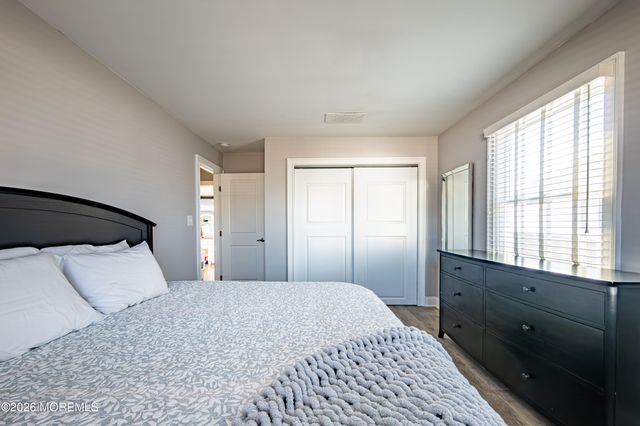 3236 Osborn Terrace, Toms River, NJ 08753