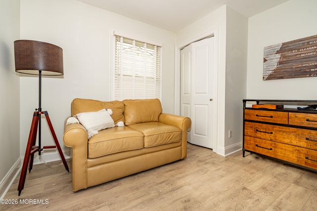 3236 Osborn Terrace, Toms River, NJ 08753