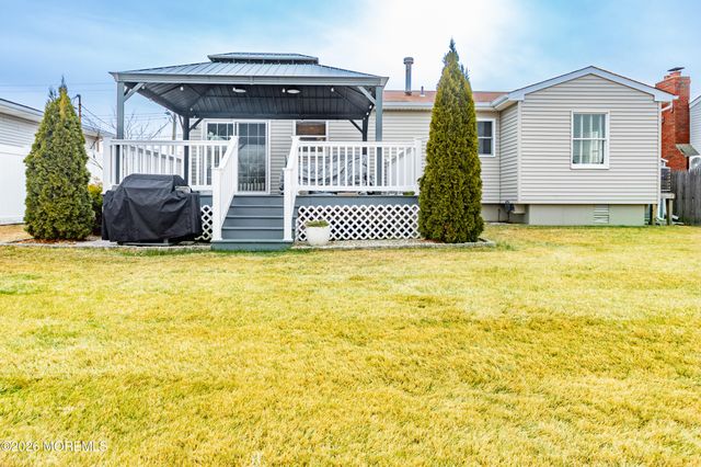 3236 Osborn Terrace, Toms River, NJ 08753