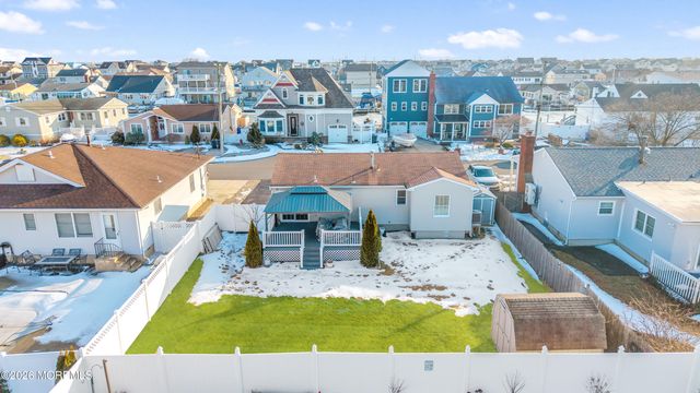 3236 Osborn Terrace, Toms River, NJ 08753