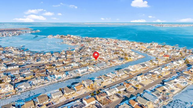 3236 Osborn Terrace, Toms River, NJ 08753