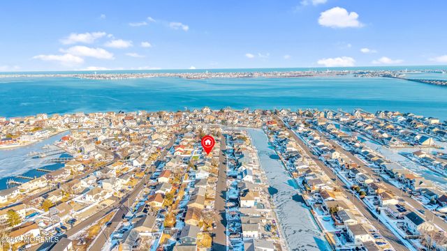 3236 Osborn Terrace, Toms River, NJ 08753