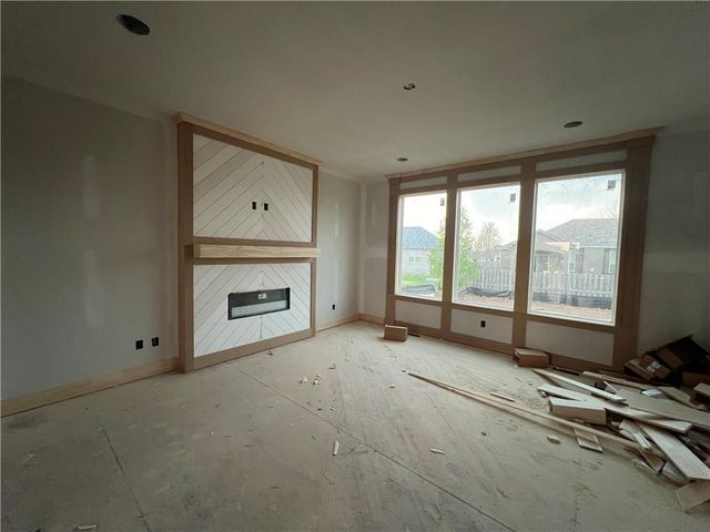 28510 W 161st Street, Gardner, KS 66030