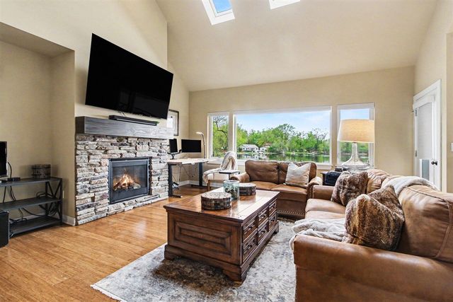 8036 Park Road, Whitmore Lake, MI 48189