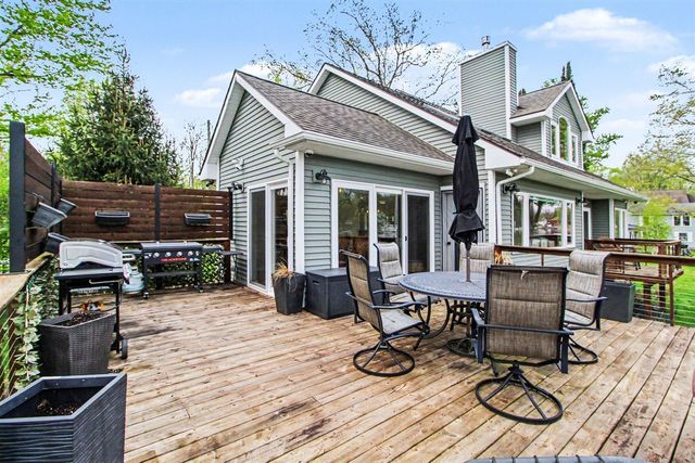 8036 Park Road, Whitmore Lake, MI 48189