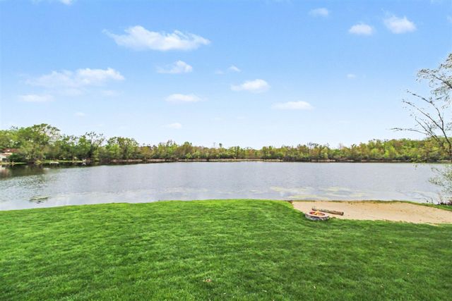 8036 Park Road, Whitmore Lake, MI 48189