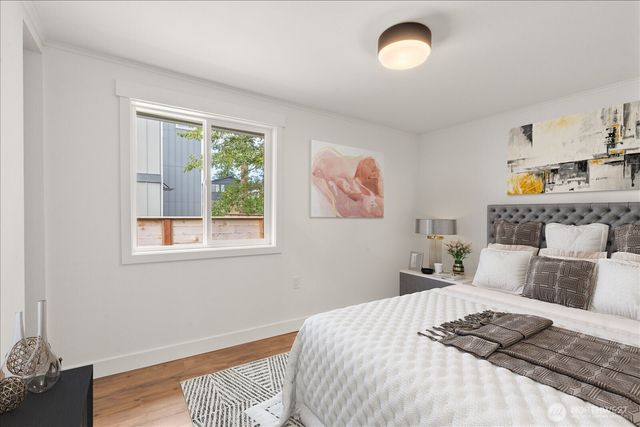 10328 Ashworth Avenue N, Seattle, WA 98133