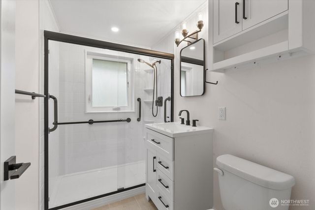 10328 Ashworth Avenue N, Seattle, WA 98133