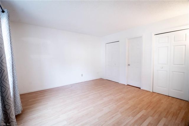 195 Old Bridge RD, Newport News, VA 23608