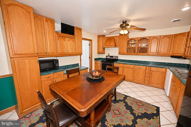 7435 PORT TOBACCO RD, Welcome, MD 20693