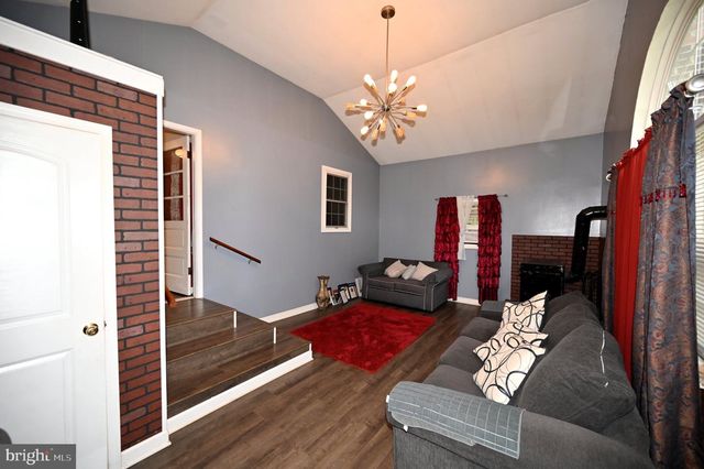 7435 PORT TOBACCO RD, Welcome, MD 20693