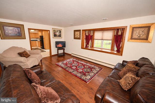 7435 PORT TOBACCO RD, Welcome, MD 20693