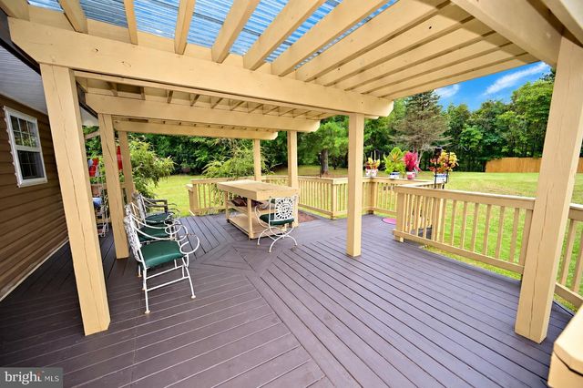 7435 PORT TOBACCO RD, Welcome, MD 20693