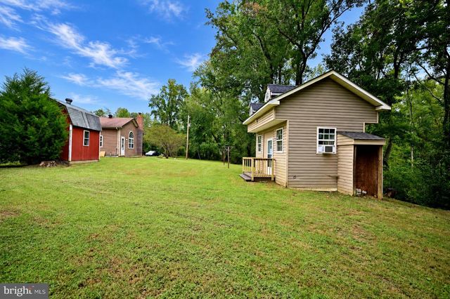 7435 PORT TOBACCO RD, Welcome, MD 20693