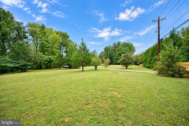 7435 PORT TOBACCO RD, Welcome, MD 20693