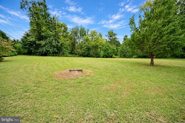 7435 PORT TOBACCO RD, Welcome, MD 20693