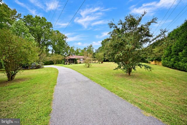 7435 PORT TOBACCO RD, Welcome, MD 20693